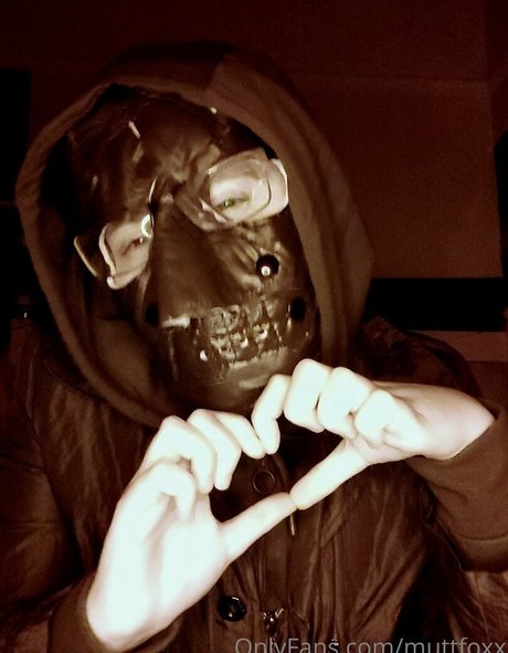 muttfoxx onlyfans leaked.