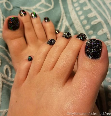 solesnackfree onlyfans leaked nudes