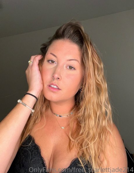 free scarlettjade214 onlyfans nudes