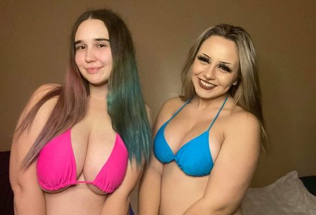 Goddess Ray onlyfans leaks