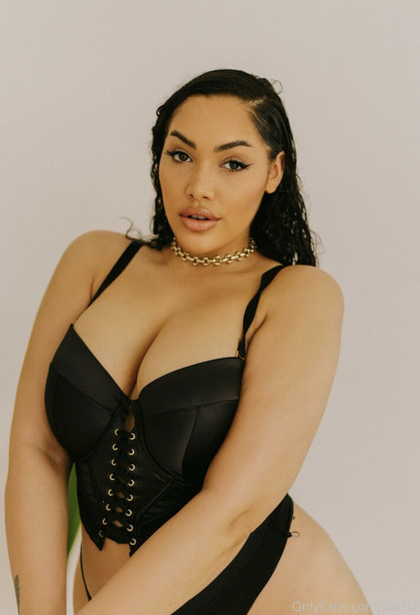 parisxhk onlyfans nudes