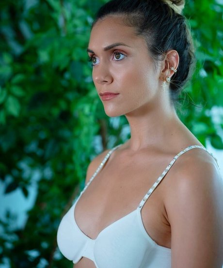 Alyson Stoner onlyfans nude