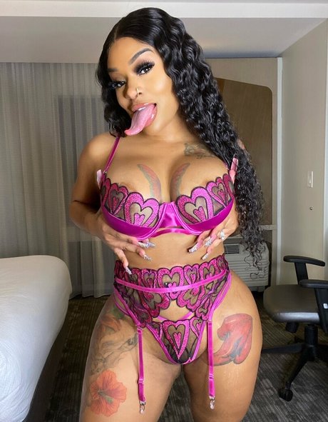 Lickmykakez onlyfans leak nudes