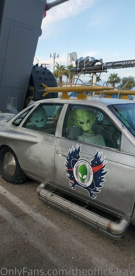 theofficialraybaby nude onlyfans