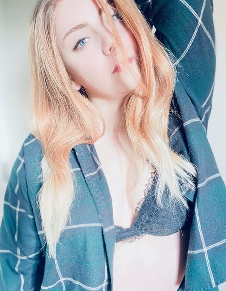 catscosplays onlyfans images