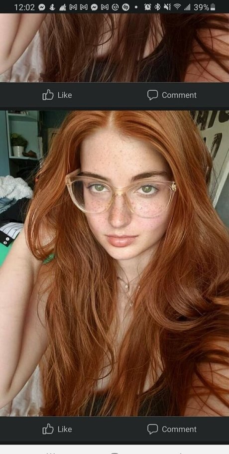 Dumbeddowndinosaur onlyfans leaked tits