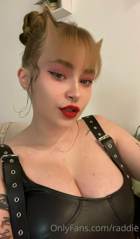 raddie only fans nude