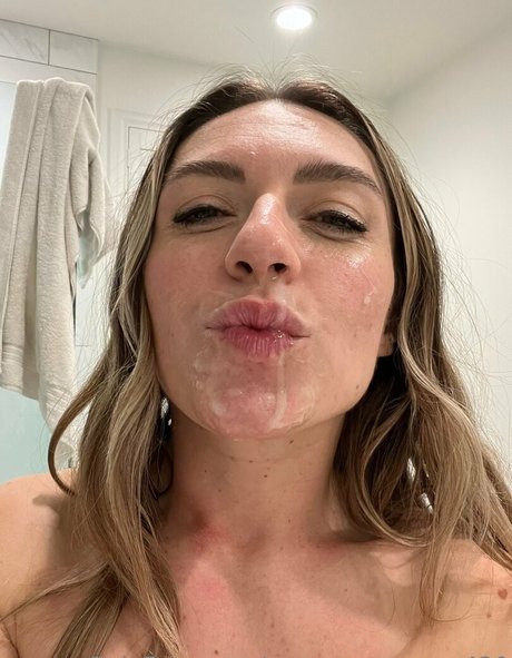 GreenEyezOnMe naked onlyfans pics