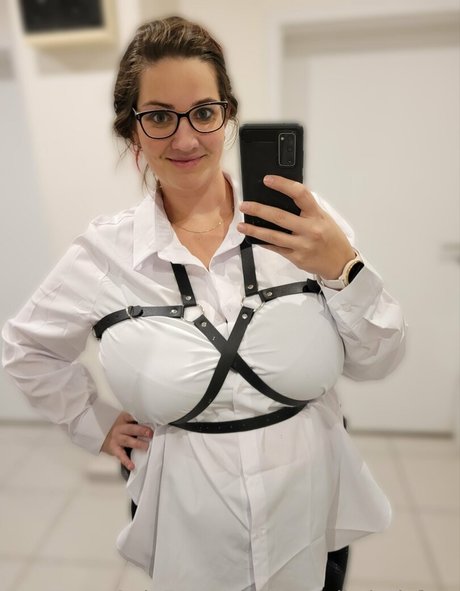 veronikajurisfree onlyfans picture