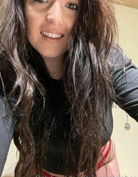 princessleiaher tits onlyfans