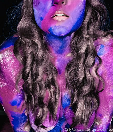 eiramaroonfree nudes onlyfans leaked