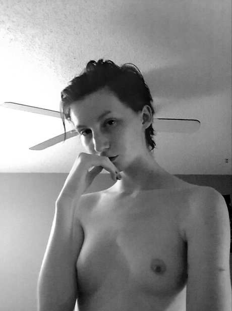 slutpuppymilo only fans free