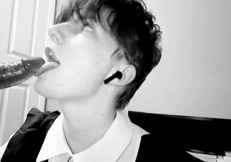 slutpuppymilo naked leaked onlyfans