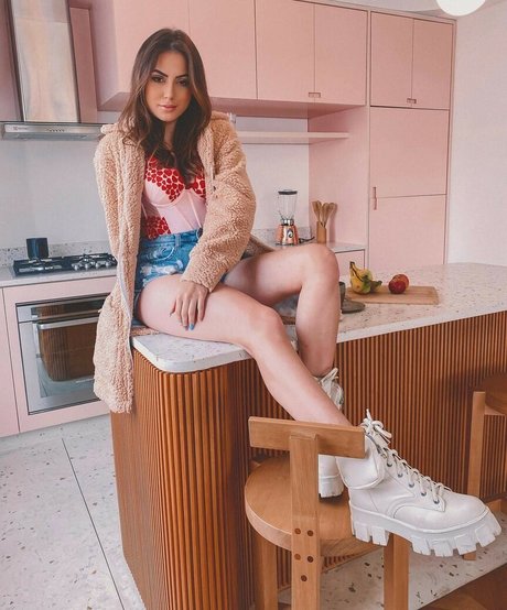 Jana Make onlyfans model