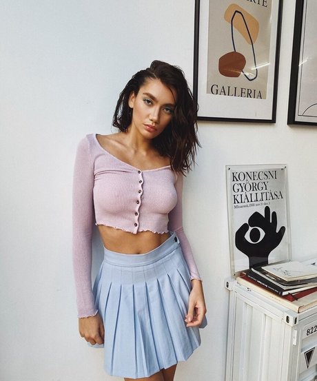 Karina Istomina onlyfans leajs