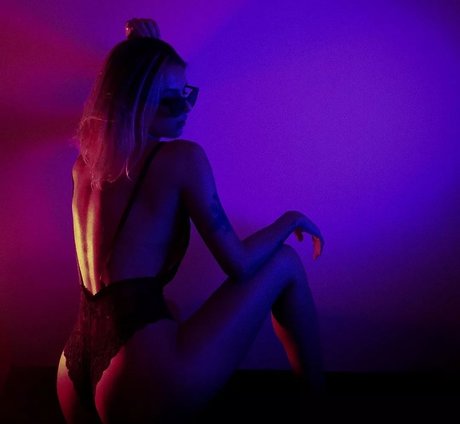 Munique Brum Profile pic