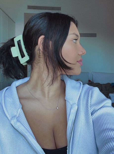 Hannah Malvone Profile pic