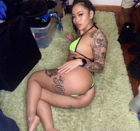 cathynugget onlyfans strip