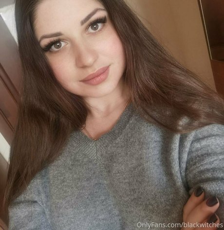 adelinaroccos nude onlyfans leaked