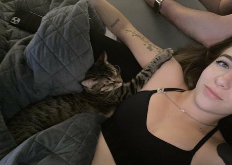 ravengonewildfree onlyfans nude leaked