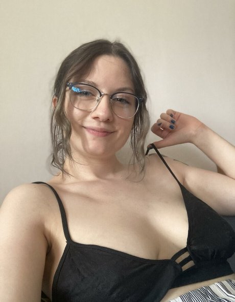 Lunafern onlyfans model