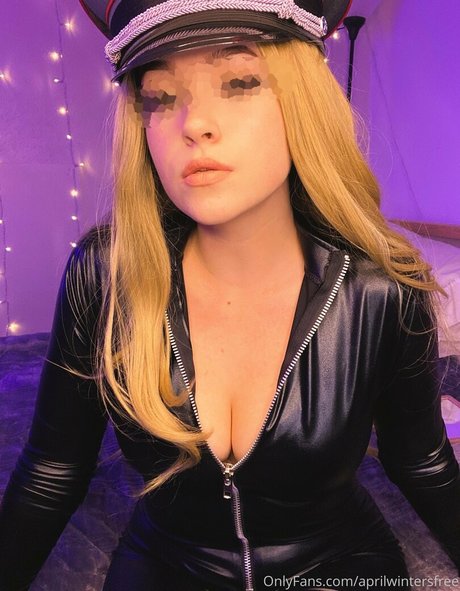 aprilwintersfree leaks onlyfans