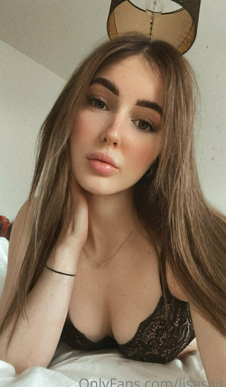 lisasait onlyfans strip