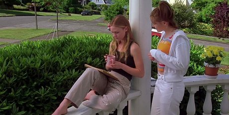 Julia Stiles onlyfans leak fuck