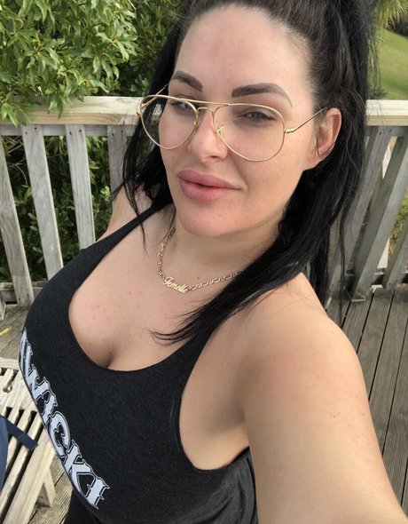 amandadivine onlyfans leaked tits