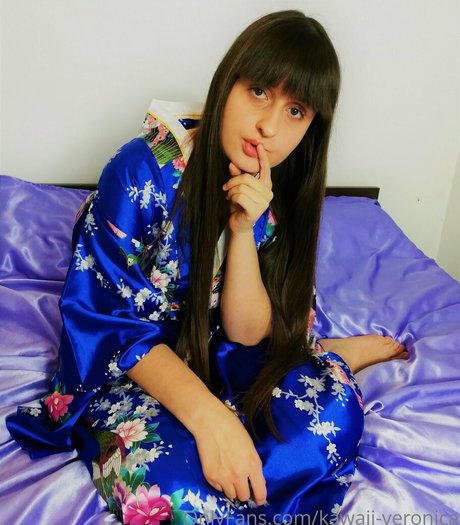 kawaii veronica topless onlyfans