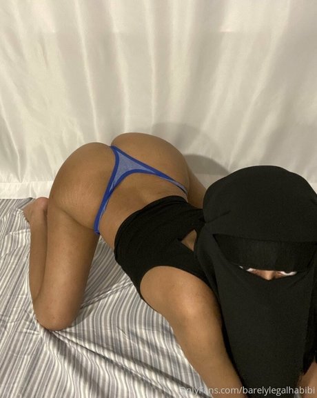 barelylegalhabibi onlyfans pictures