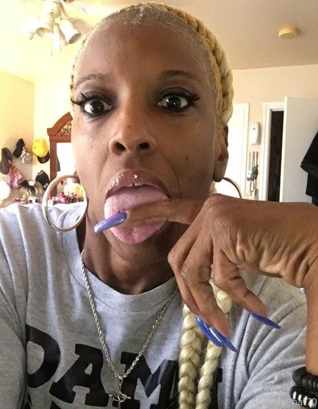 msphat70 onlyfans naked leaks