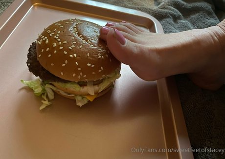 sweetfeetofstacey xxx onlyfans
