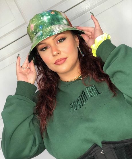 Gia Blaze nude onlyfans