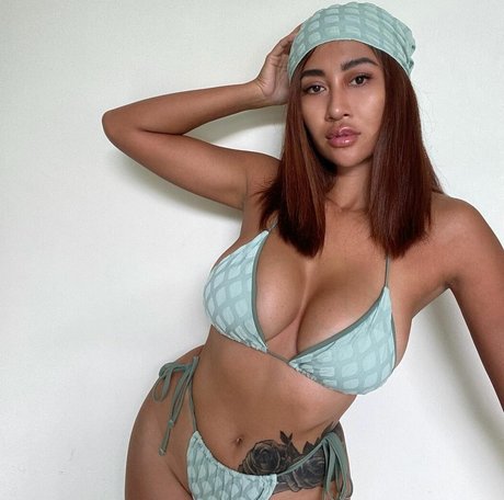 cheetah babe69 onlyfans leaked naked