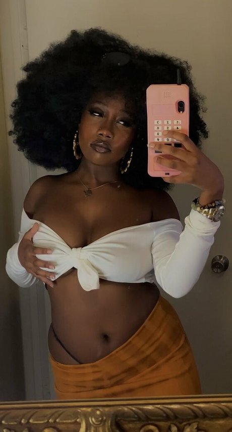 mimithesexdeity nude onlyfans pics