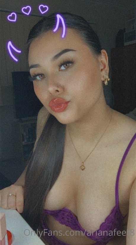 arianafeet8 onlyfans public photos