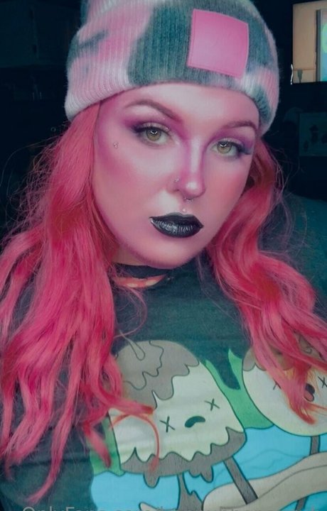 hannuhbonanzuh onlyfans leaked tits