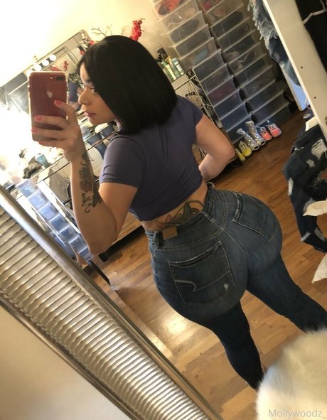 mollywoodz_ onlyfans sex tape