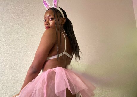 blackdelphine Profile pic