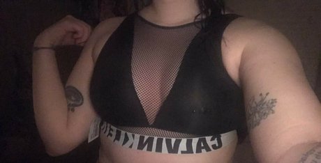 beelzebubsuwu onlyfans content type