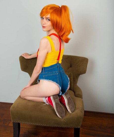 MoonLadyTay Profile pic