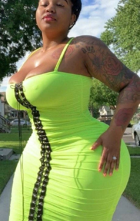 Mya Curvz onlyfans content leaked