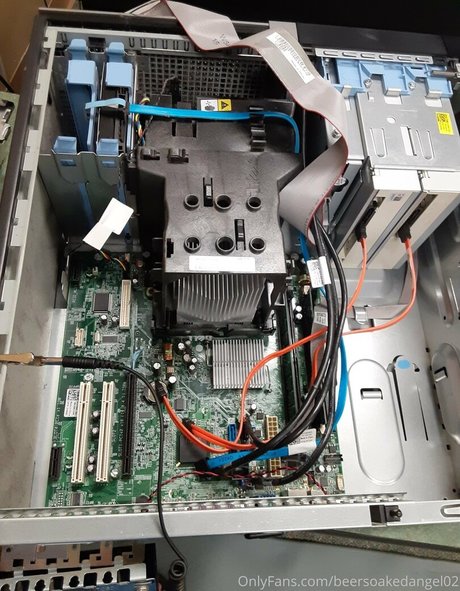 beersoakedangel02 only fans content