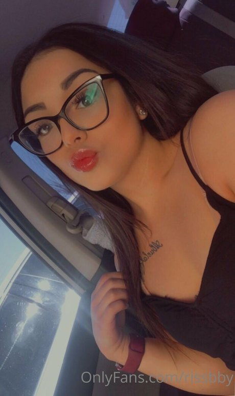 rissbby onlyfans nude tits