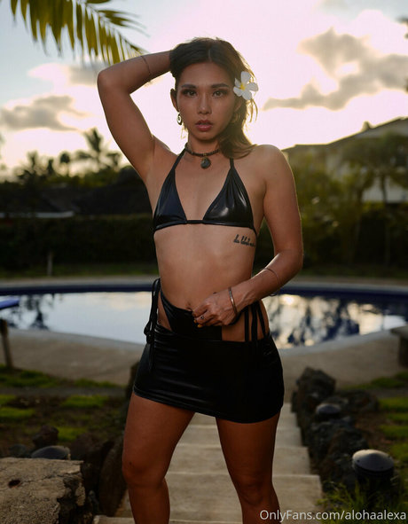 alohaalexa onlyfans post