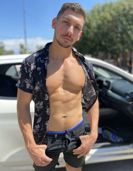 emiliano terra only fans naked