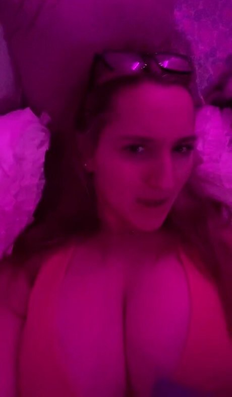 Angelina C onlyfans leaked tits