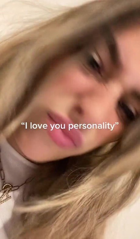 Nell H sexy onlyfans