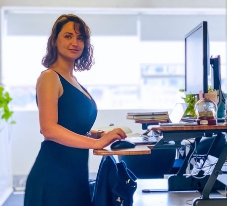 Rae Johnston onlyfans striptease